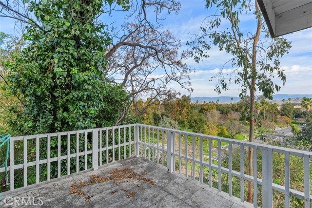 Detail Gallery Image 30 of 41 For 4121 Park View, Riverside,  CA 92501 - 3 Beds | 2/1 Baths