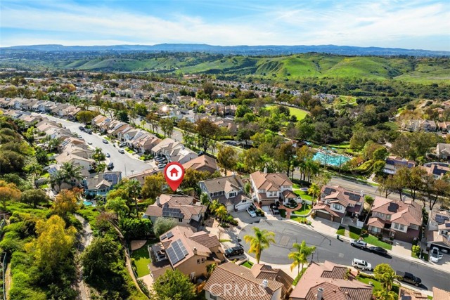 Image 46 of 58 For 65 Castletree