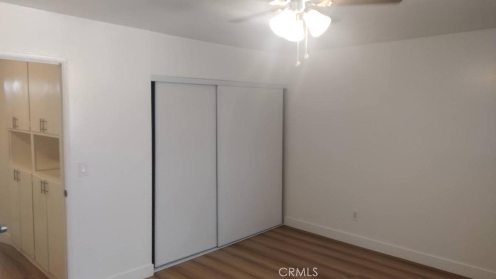 https://media.crmls.org/medias/ab249a07-a4e4-415c-b7b2-f457063b6da6.jpg?preset=X-Large