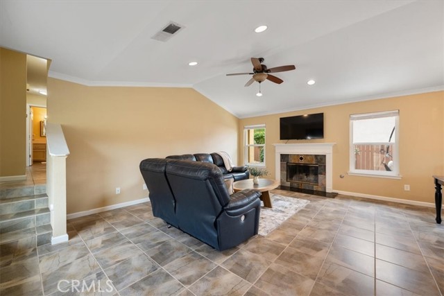 Detail Gallery Image 4 of 33 For 406 Spanish Moss, Arroyo Grande,  CA 93420 - 3 Beds | 2 Baths