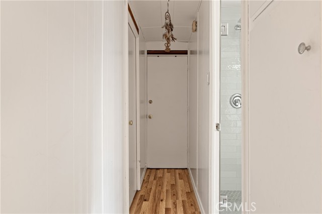 Detail Gallery Image 5 of 20 For 10711 Sherman Grove #36,  Sunland,  CA 91040 - 2 Beds | 1/1 Baths