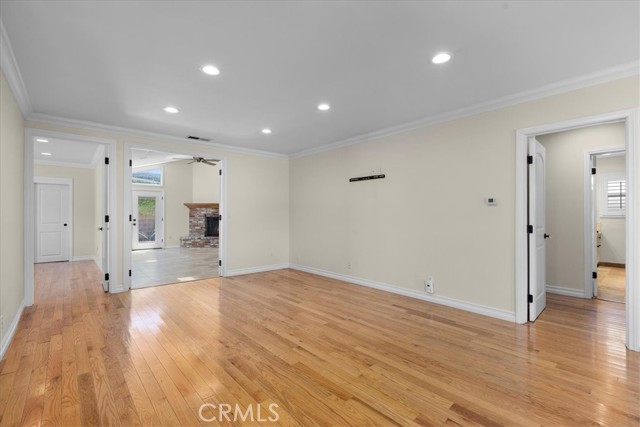 Detail Gallery Image 21 of 45 For 5442 W134th St, Hawthorne,  CA 90250 - 4 Beds | 2 Baths