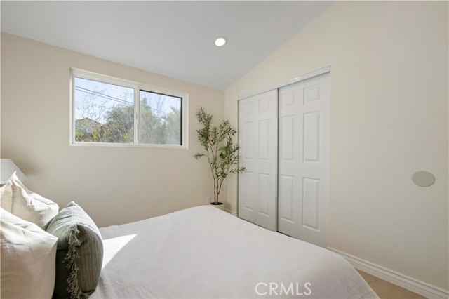 Detail Gallery Image 16 of 28 For 18640 Kimbrough St, Canyon Country,  CA 91351 - 3 Beds | 2 Baths