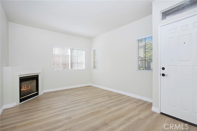 64 Rue Fontaine, Lake Forest CA: https://media.crmls.org/medias/ab2977b9-32af-4300-9cda-c825ced83345.jpg