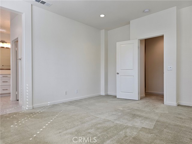 Detail Gallery Image 11 of 40 For 10503 Acorn Pl, Los Alamitos,  CA 90720 - 3 Beds | 3/1 Baths