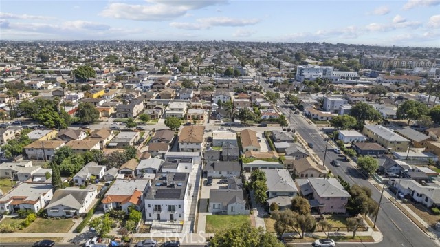 1548 W 84th Street, Los Angeles CA: https://media.crmls.org/medias/ab2a363f-366c-4121-bd13-392dfc581f08.jpg