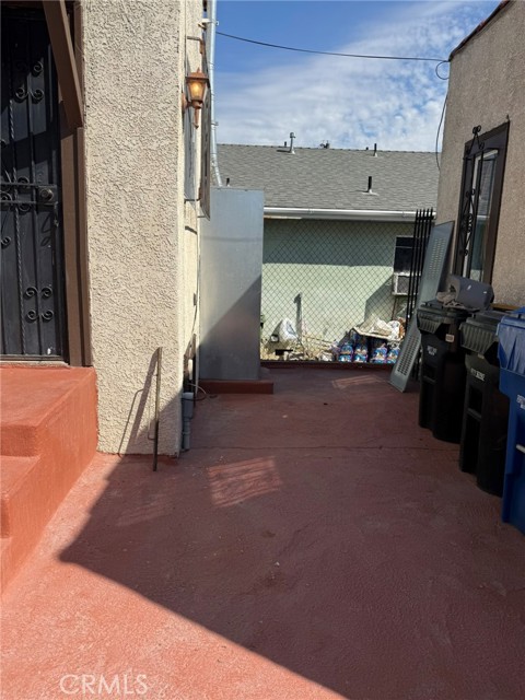 Detail Gallery Image 60 of 61 For 928 S Breed St, Los Angeles,  CA 90023 - – Beds | – Baths