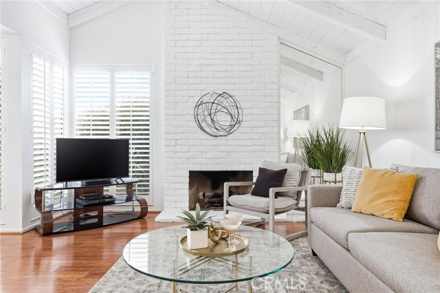 Detail Gallery Image 11 of 57 For 2367 S Gene Autry #B,  Palm Springs,  CA 92264 - 2 Beds | 2 Baths