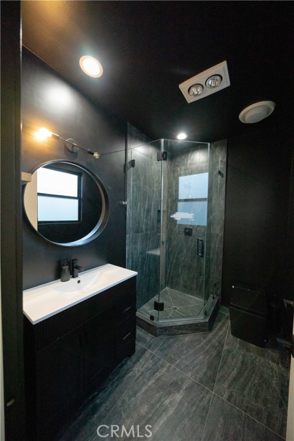 Detail Gallery Image 73 of 74 For 17437 Oak Creek Ct, Encino,  CA 91316 - 5 Beds | 5/1 Baths