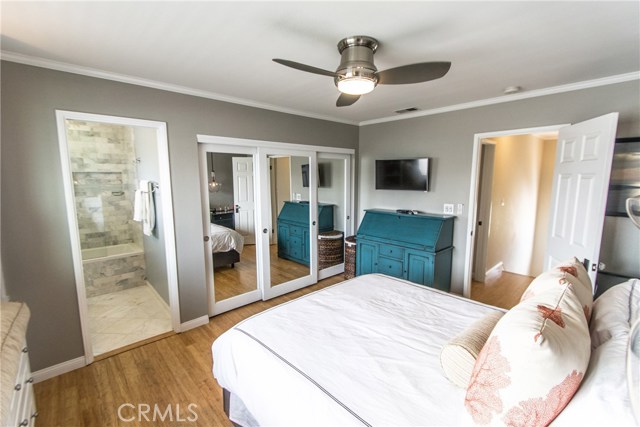 1079 Loma Drive, Hermosa Beach, California 90254, 2 Bedrooms Bedrooms, ,3 BathroomsBathrooms,Residential,Sold,Loma,SB17217522