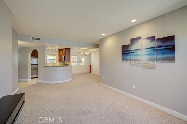5703 Laurel Canyon Boulevard, 207 photo 8