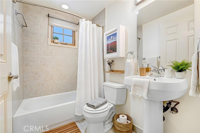 Detail Gallery Image 17 of 26 For 333 N Hill Ave #203,  Pasadena,  CA 91106 - 2 Beds | 2 Baths