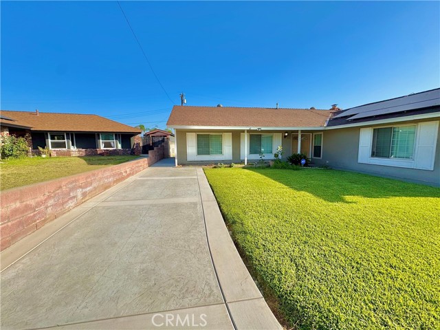 3425 Clifton Avenue, Highland CA: https://media.crmls.org/medias/ab2da622-2e14-4c33-9de3-d9b50fb6fe16.jpg