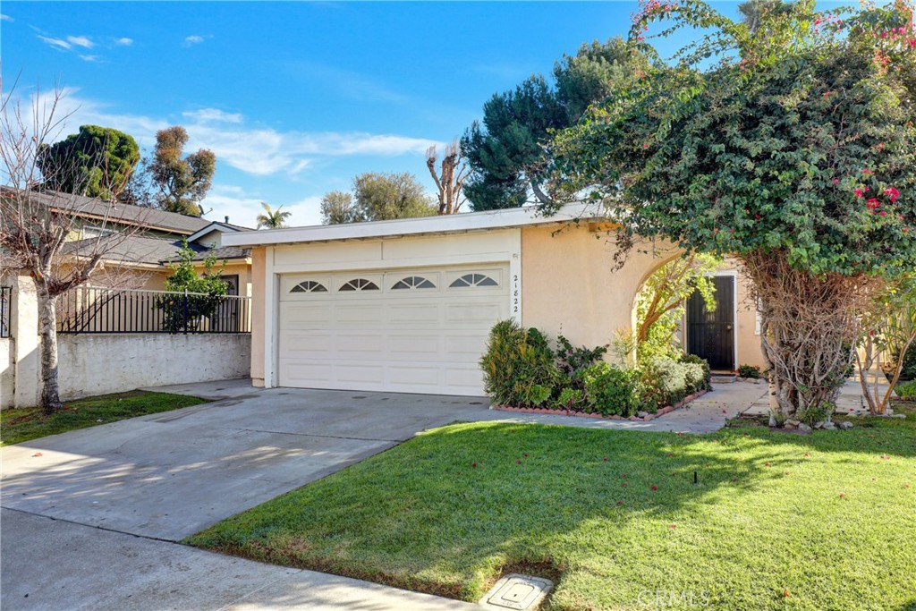 MLS #OC25245187 image #30