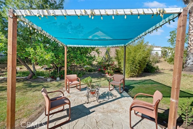 Detail Gallery Image 8 of 12 For 25414 Kalmia Ave, Moreno Valley,  CA 92557 - 3 Beds | 2 Baths