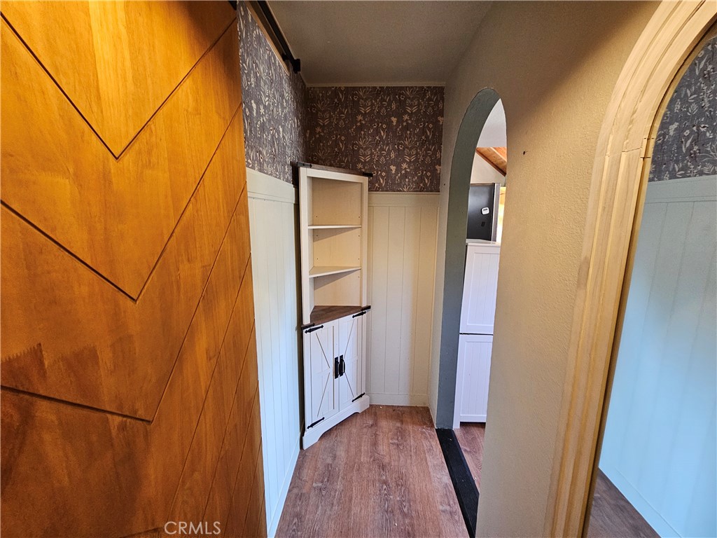 https://media.crmls.org/medias/ab311279-72ee-4036-a239-69620bc74165.jpg?preset=X-Large