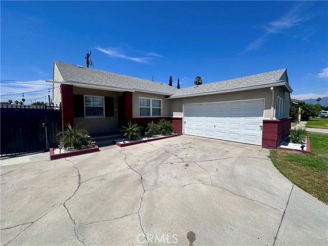 Detail Gallery Image 2 of 15 For 836 N Millard Ave, Rialto,  CA 92376 - 3 Beds | 1/1 Baths