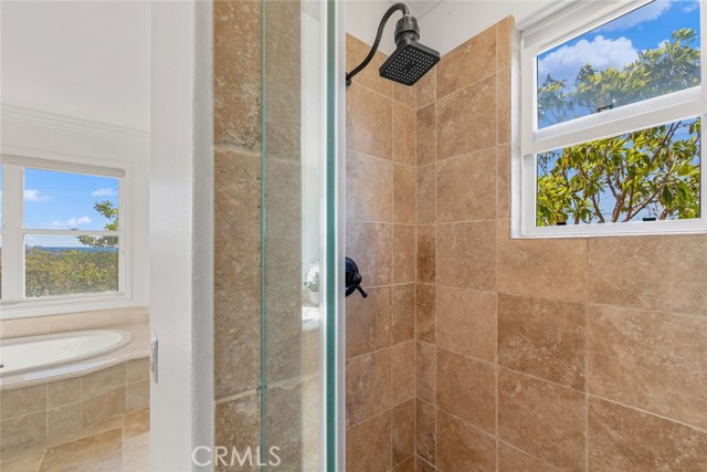 2 Agostino, Newport Coast CA: https://media.crmls.org/medias/ab3297db-083f-4ca4-9649-d99f9dd9b493.jpg