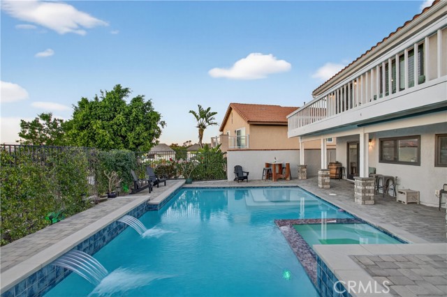 Image 27 of 33 For 731 Ridgeview