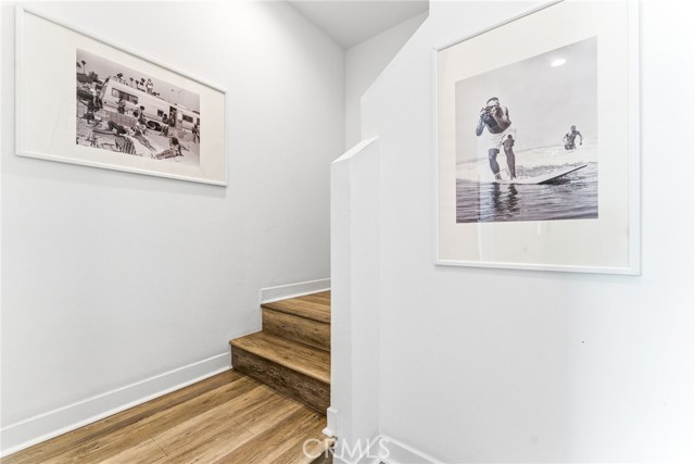 Detail Gallery Image 6 of 35 For 70 Ebb Tide, Newport Beach,  CA 92663 - 3 Beds | 3/1 Baths