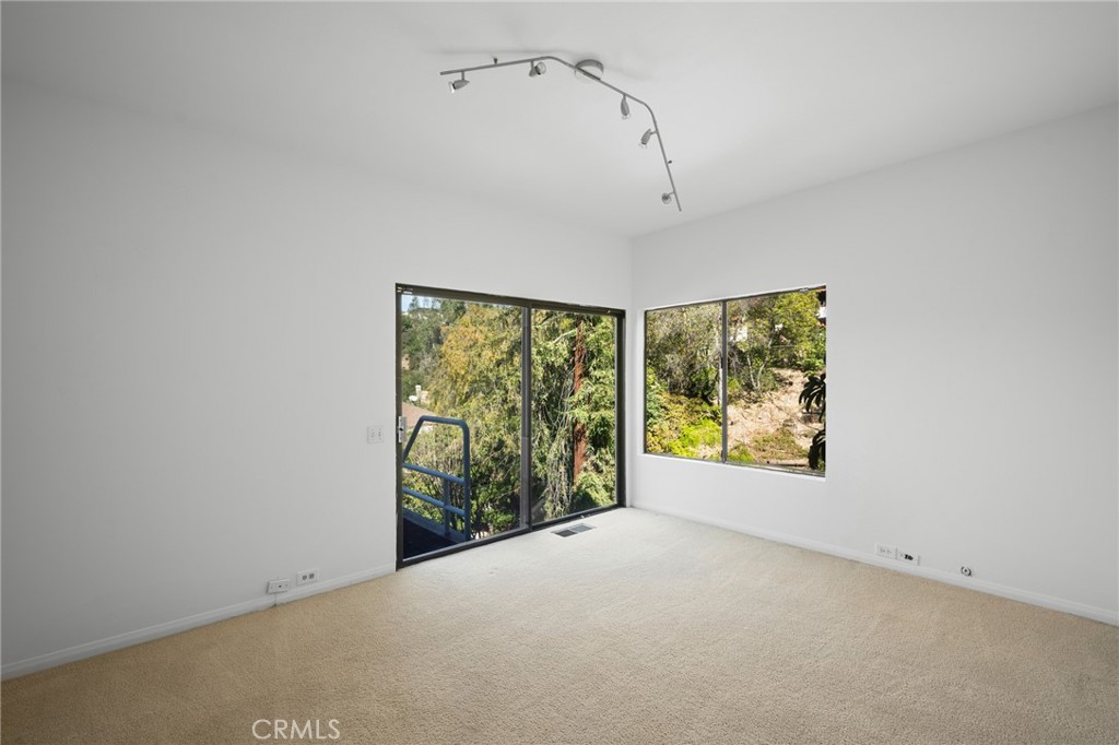 1521 N Columbus Avenue Glendale img 8