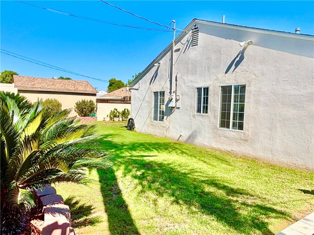 8101 Jellico Avenue photo 39