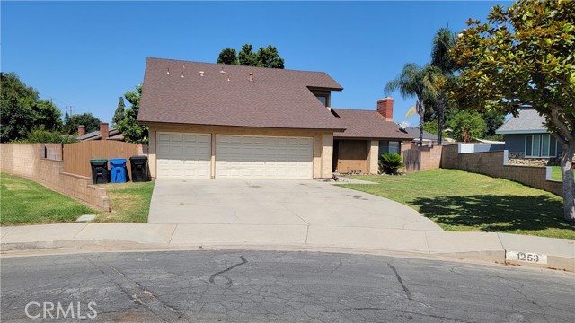 Detail Gallery Image 9 of 15 For 1253 Stratford Ln, San Dimas,  CA 91773 - 4 Beds | 3 Baths