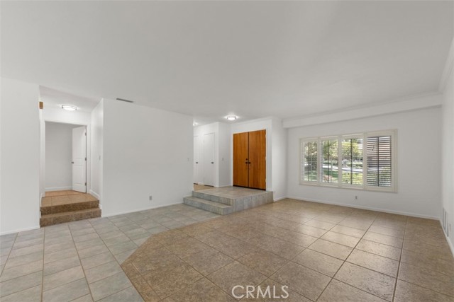 Detail Gallery Image 7 of 51 For 175 Wrangler Rd, Simi Valley,  CA 93065 - 4 Beds | 2 Baths
