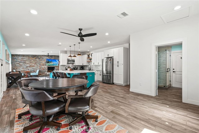 4941 Catamaran Street, Oxnard CA: https://media.crmls.org/medias/ab386f91-d2ca-4b29-bfe5-5366be03f5cf.jpg
