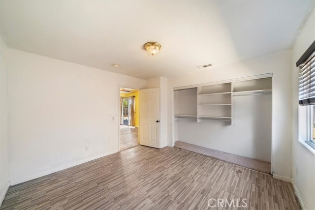 Image 21 of 45 For 13969 Chervil Court