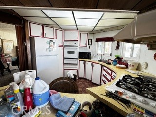 https://media.crmls.org/medias/ab38c53d-273f-4b5d-980c-22454379b3f9.jpg?preset=X-Large