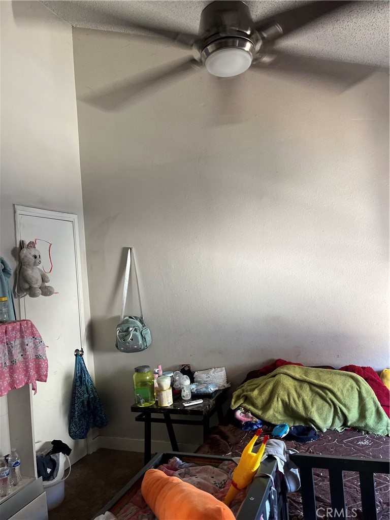 https://media.crmls.org/medias/ab390b3f-f453-4e70-b6eb-8bddaa54a7e9.jpg?preset=X-Large