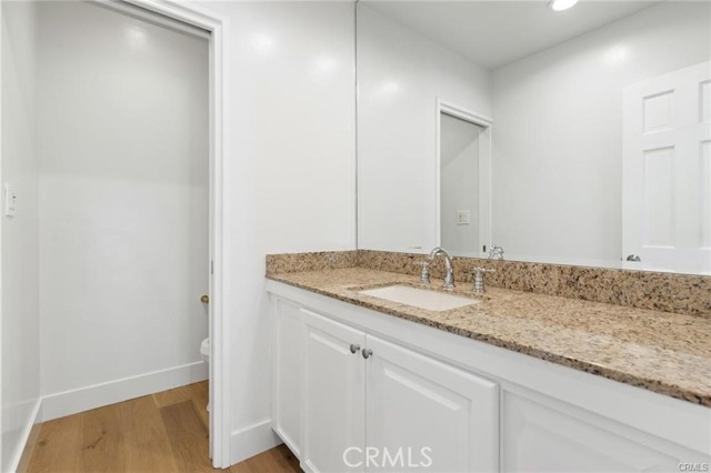 Detail Gallery Image 12 of 16 For 369 E 20th, Costa Mesa,  CA 92627 - 4 Beds | 3 Baths