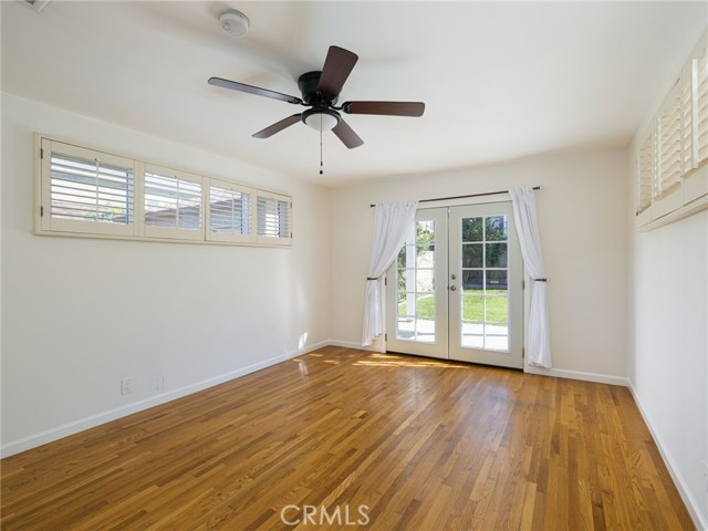 Detail Gallery Image 19 of 37 For 7024 Alverstone, Los Angeles,  CA 90045 - 3 Beds | 2 Baths