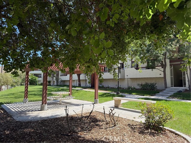 18126 Sundowner Way, Canyon Country CA: https://media.crmls.org/medias/ab3b7fc3-be5b-4293-9daf-99c435eaf69f.jpg