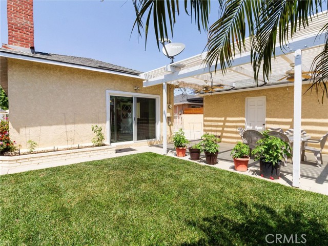 Detail Gallery Image 36 of 39 For 4856 Lomina Ave, Lakewood,  CA 90713 - 3 Beds | 1 Baths