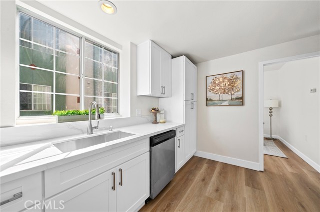 Detail Gallery Image 11 of 34 For 1506 Prospect #B,  San Gabriel,  CA 91776 - 3 Beds | 3 Baths