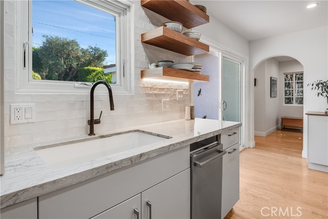 Detail Gallery Image 15 of 43 For 1920 Jaybrook Dr, Rancho Palos Verdes,  CA 90275 - 3 Beds | 2 Baths