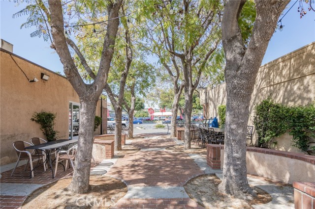 2410 E Thousand Oaks Boulevard, Thousand Oaks, California 91362, ,Commercial Lease,For Rent,2410 E Thousand Oaks Boulevard,CRPV24093420