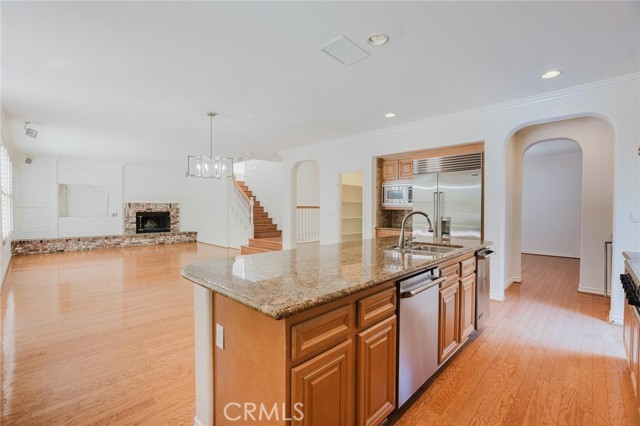 Detail Gallery Image 33 of 68 For 25502 Morning Mist Dr, Stevenson Ranch,  CA 91381 - 6 Beds | 5 Baths