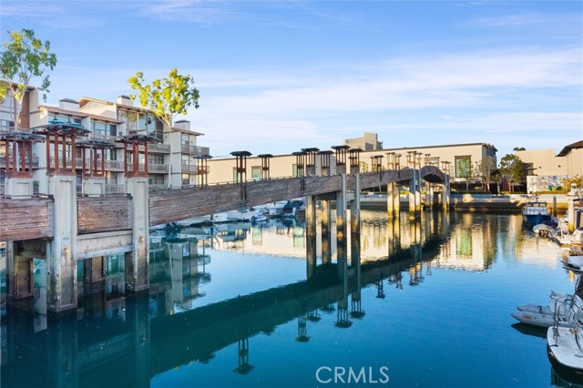 Private HOA Bridge Connects to Shopping Center