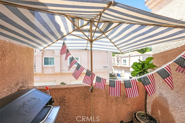 25250 Steinbeck Avenue, Stevenson Ranch CA: https://media.crmls.org/medias/ab3f0096-49c4-4cca-b799-e144d5463669.jpg
