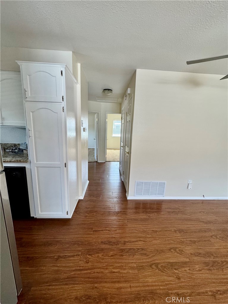 MLS #SW25280849 image #9