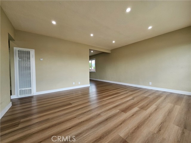Detail Gallery Image 8 of 41 For 940 N Sierra Way, San Bernardino,  CA 92410 - – Beds | – Baths