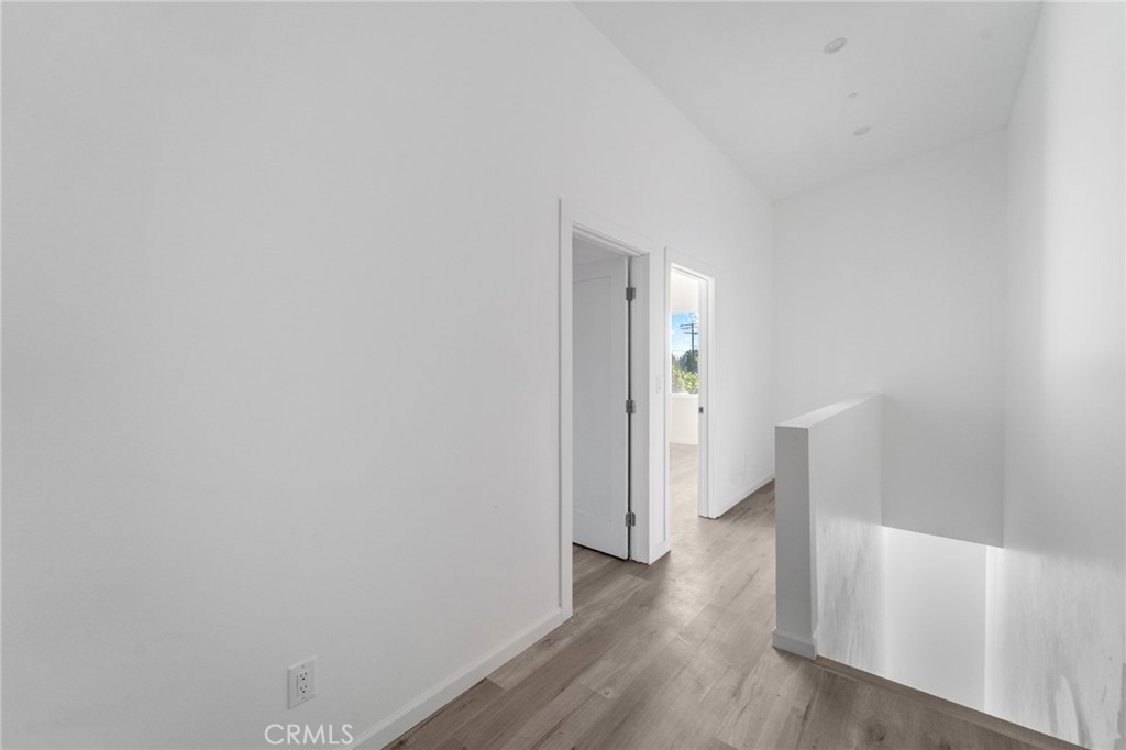 MLS #SR25250308 image #10