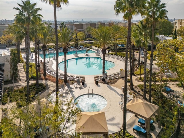 Detail Gallery Image 53 of 60 For 12921 Mission Avenue #102,  Hawthorne,  CA 90250 - 2 Beds | 2/1 Baths