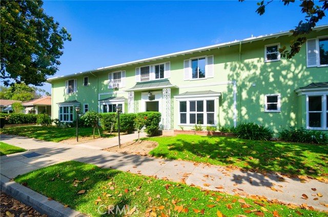 706 Brent, South Pasadena CA: https://media.crmls.org/medias/ab43d703-0019-4695-bf02-978226e84a4d.jpg