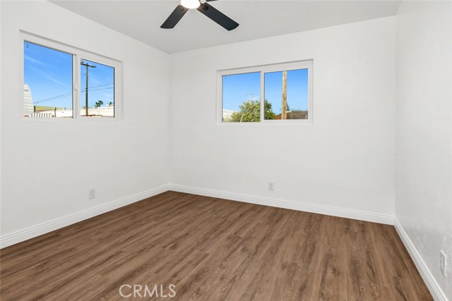 Detail Gallery Image 32 of 39 For 2701 Houchin, Bakersfield,  CA 93304 - 4 Beds | 2 Baths