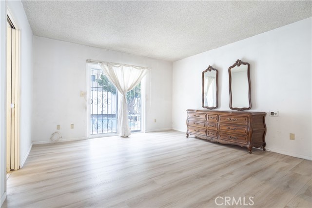 Detail Gallery Image 19 of 32 For 16643 Tuba, Granada Hills,  CA 91343 - 3 Beds | 2 Baths