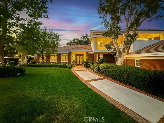 Detail Gallery Image 2 of 75 For 5135 Island Forest Pl, Westlake Village,  CA 91362 - 5 Beds | 4 Baths
